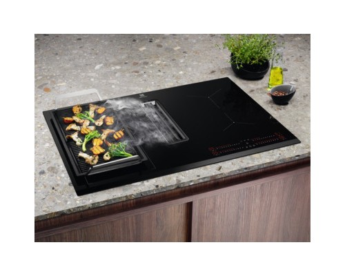 Варочна поверхня Electrolux KCC83443