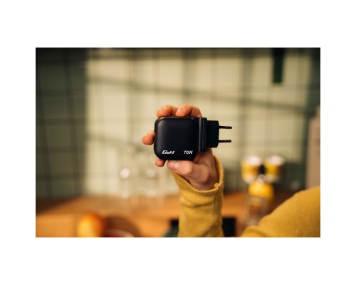 Зарядний пристрій Verbatim MiniGaN 70 W 3 ports (2xUSB-C/1xUSB-A) (32229)