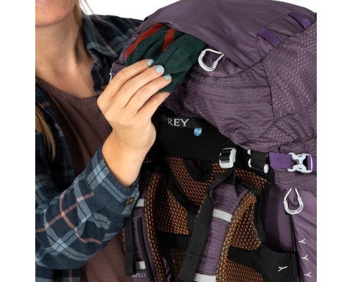 Рюкзак туристичний Osprey Aura AG 50 berry sorbet red WM/L (009.2804)