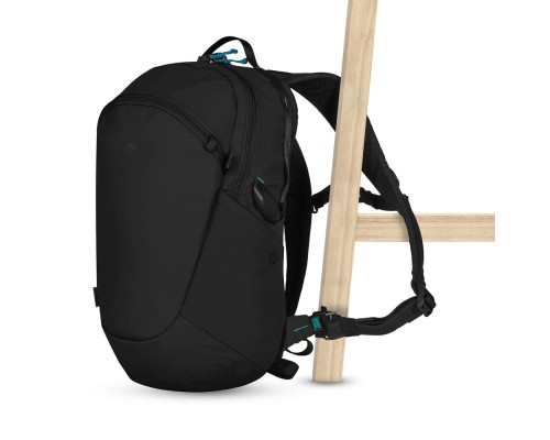 Рюкзак туристичний Pacsafe Eco 18L чорний (41102138)