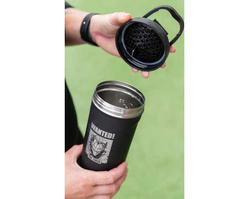 Шейкер спортивний SmartShake Reforce 900ml DC Joker (11151101) Шейкер спортивний SmartShake Reforce 900ml DC Joker (11151101)