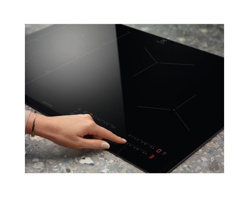 Варочна поверхня Electrolux CIT61443