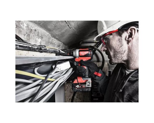 Шуруповерт Milwaukee M18 CBLID-0 180Нм (4933464476)