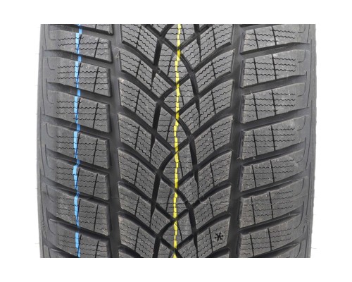 Шина Goodyear Ultra Grip Performance+ XL 235/55R19 105T
