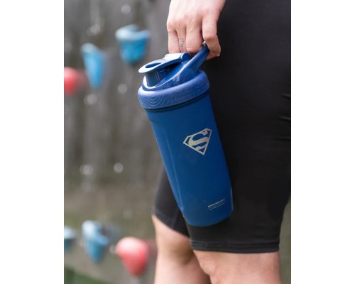 Шейкер спортивний SmartShake Reforce 900ml DC Superman (11150901) Шейкер спортивний SmartShake Reforce 900ml DC Superman (11150901)