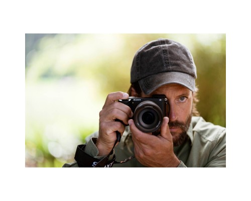 Цифровий фотоапарат Sony Alpha 6700 kit 16-50mm Black (ILCE6700LB.CEC)