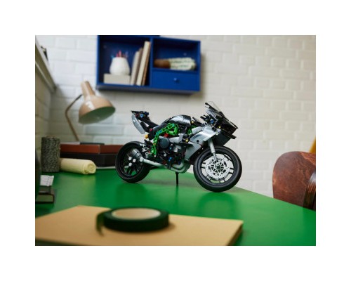Конструктор LEGO Technic Мотоцикл Kawasaki Ninja H2R 643 деталі (42170)