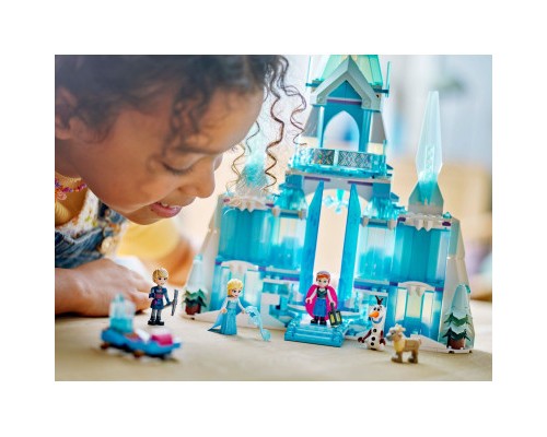 Конструктор LEGO Disney Крижаний палац Ельзи (43244)