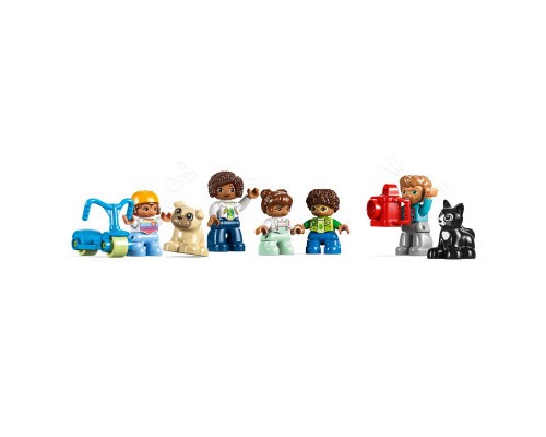 Конструктор LEGO DUPLO Сімейний будинок 3 в 1 218 деталей (10994)