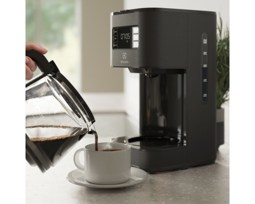 Крапельна кавоварка Electrolux E5CM1-6AN