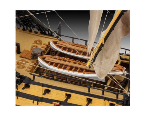 Збірна модель Revell Корабель Його Величності 