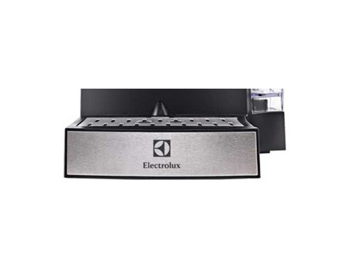Ріжкова кавоварка еспресо Electrolux EEA111