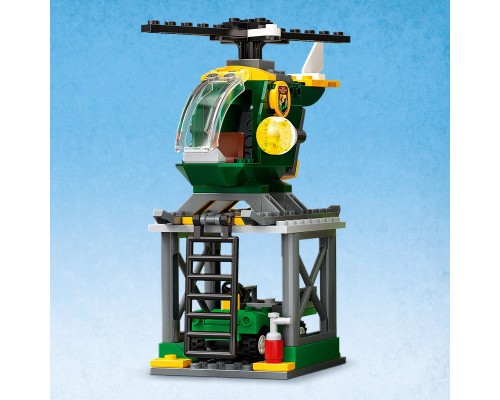 Конструктор LEGO Jurassic World Втеча Тиранозавра 140 деталей (76944)