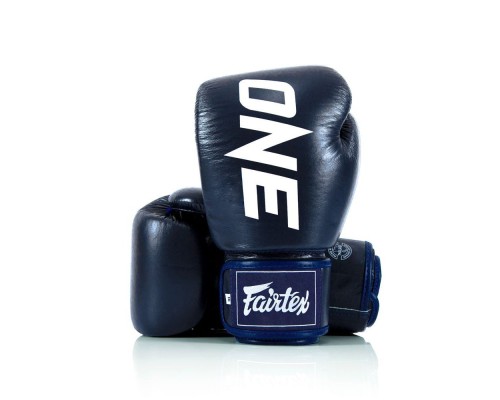 Боксерські рукавички Fairtex BGV1-ONE (натуральна шкіра) Blue 14 унцій (бинти в комплекті) (BGV1-ONE_14oz_Blue)