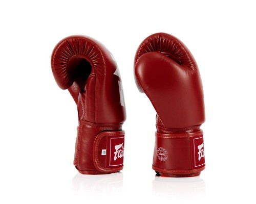 Боксерські рукавички Fairtex BGV1-ONE (натуральна шкіра) Red 10 унцій (бинти в комплекті) (BGV1-ONE_10oz_Red)