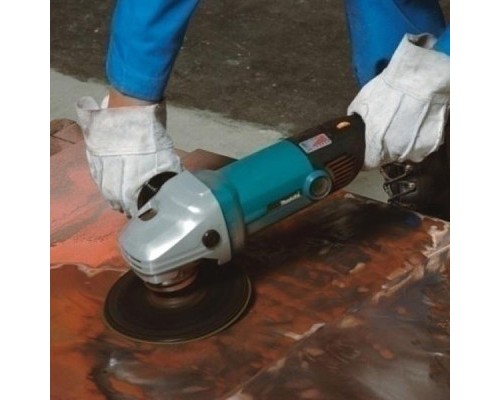 Шліфувальна машина Makita SA7000C