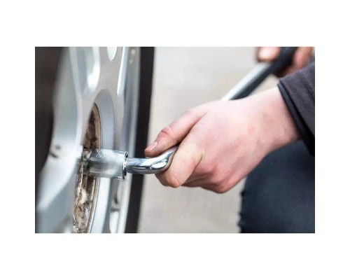 Ключ Stanley телескопічний для заміни коліс, головки 17/19 мм та 21/23 мм. (STHT80890-0)