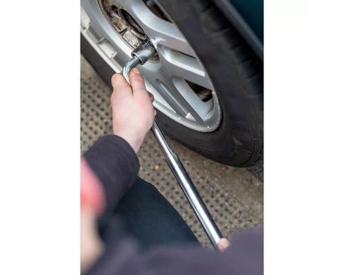 Ключ Stanley телескопічний для заміни коліс, головки 17/19 мм та 21/23 мм. (STHT80890-0)