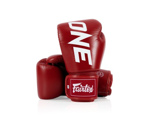 Боксерські рукавички Fairtex BGV1-ONE (натуральна шкіра) Red 12 унцій (бинти в комплекті) (BGV1-ONE_12oz_Red)