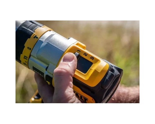 Шуруповерт DeWALT XR Li-lon 18 В, 2 АКБ + ЗП, кейс TSTAK (DCD999X1)