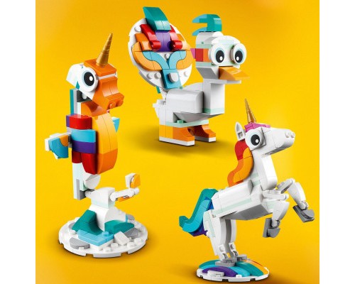 Конструктор LEGO Creator Магічний єдиноріг 145 деталей (31140)