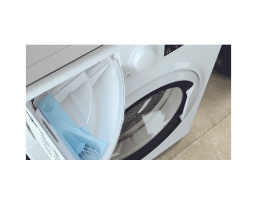 Пральна машина Whirlpool WRBSS6215WUA