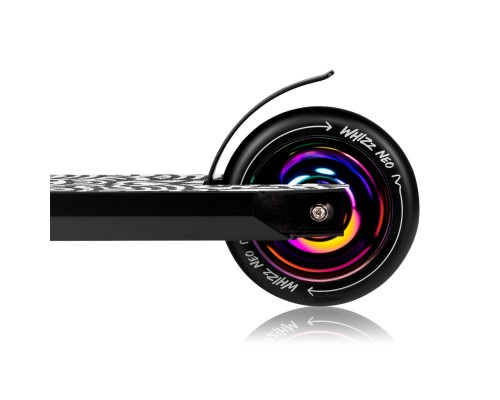 Самокат Lionelo Whizz Neo Black Carbon Multicolor (LO-WHIZZ NEO BLACK CARBON MULTICOLOR)