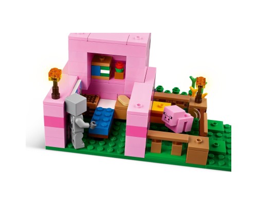 Конструктор LEGO Minecraft Будинок для поросят (21268)