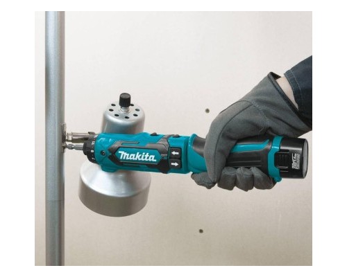 Викрутка акумуляторна Makita 7,2В (DF012DSE)