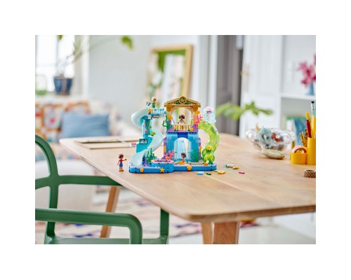 Конструктор LEGO Friends Аквапарк Хартлейк-Сіті (42630)