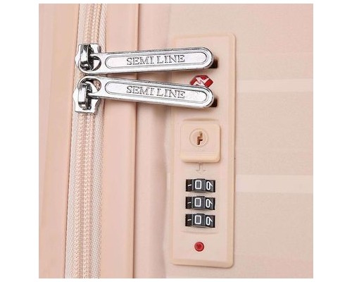 Валіза Semi Line 24