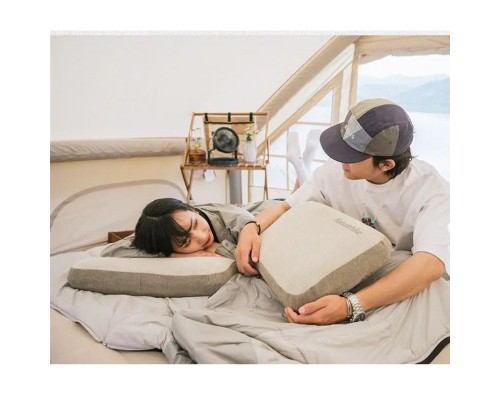 Туристична подушка Naturehike NH22ZT002 з пам'яттю 50x32x11 см Beige (6927595708583)