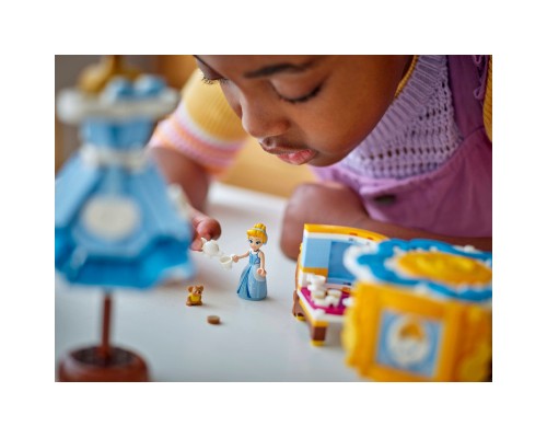 Конструктор LEGO Disney Princess Сукня Попелюшки (43266)