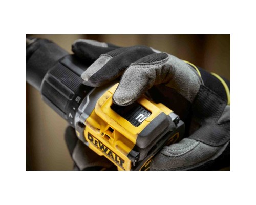 Шуруповерт DeWALT XR Li-Ion 18V, 74 Нм, 0-450/0-1650 об/хв, 1.17 кг (без АКБ та ЗП) (DCD799N)