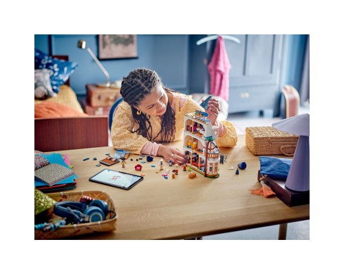 Конструктор LEGO Friends Замковий готель Ночівля і сніданок (42638)