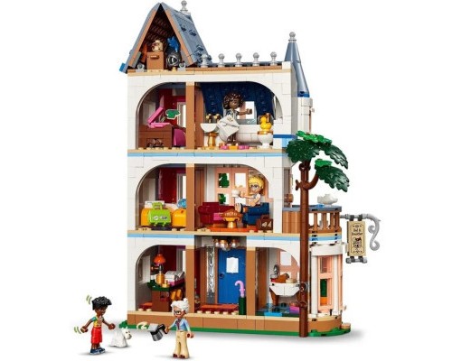 Конструктор LEGO Friends Замковий готель Ночівля і сніданок (42638)
