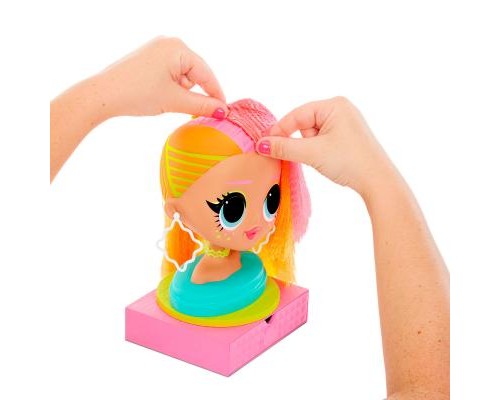 Лялька L.O.L. Surprise! -манекен O.M.G. Леді Неон з аксесуарами (565963)