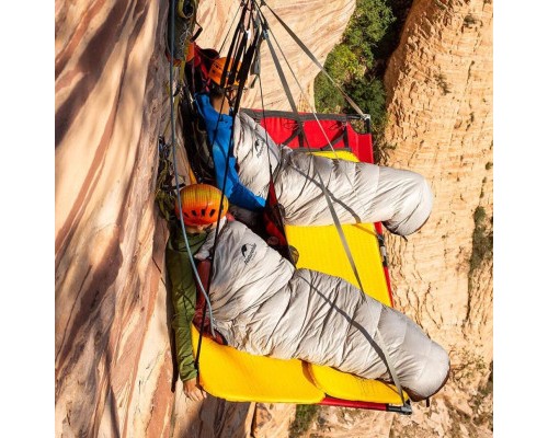 Спальний мішок Naturehike з натуральним пухом Snowbird NH20YD001 p-р M коричневий 350 г (6927595762127)