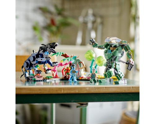 Конструктор LEGO Avatar Нейтірі та Танатор проти Куарітча у скафандрі УМП 560 деталей (75571)