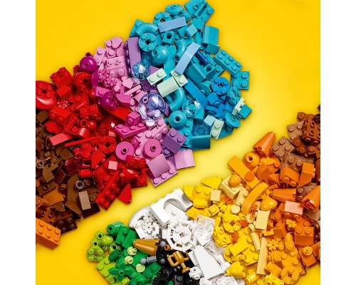 Конструктор LEGO Classic Творча святкова коробка 900 деталей (11029)