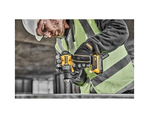 Шуруповерт DeWALT XR Li-Ion 18V, 90 Нм, 0-650/0-2000 об/хв (без АКБ та ЗУ) (DCD800NT)