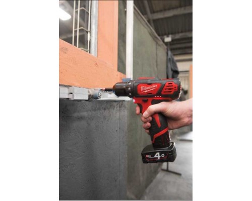 Шуруповерт Milwaukee M12 BDD-0, 30Нм (без АКБ та ЗП) (4933441930)