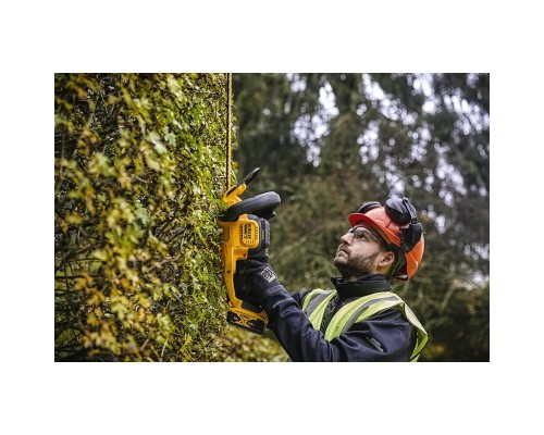 Кущоріз DeWALT 18 В, 5Ah, довжина ножа 55 см, діаметр гілок 25 мм (DCMHT563P1)