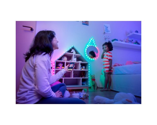 Гірлянда Twinkly Smart LED, Strings USB 200 Heart-shaped RGB LEDs, Green Wire, USB-C 12м (TWKH200RGB-G)
