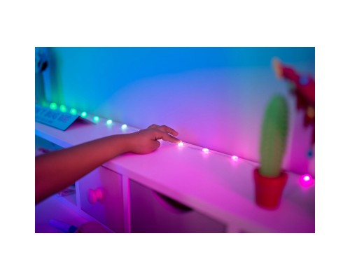 Гірлянда Twinkly Smart LED, Strings USB 200 Heart-shaped RGB LEDs, Green Wire, USB-C 12м (TWKH200RGB-G)