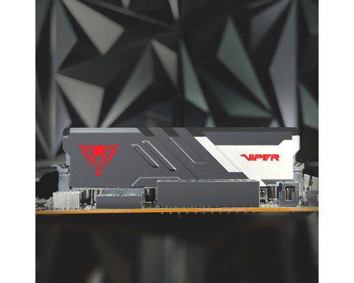 Модуль пам'яті для комп'ютера DDR5 64GB (2x32GB) 5600 MHz Viper Venom Patriot (PVV564G560C40K)