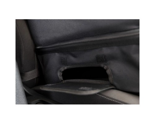 Автомобільне крісло для тварин Trixie 45х38х37 см Чорне (4011905013220)
