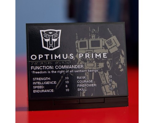 Конструктор LEGO Icons Optimus Prime 1508 деталей (10302)