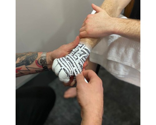 Кінезіо тейп Phantom Sport Tape White 2,5 cm x 13,7 m (PHACC2075-W)