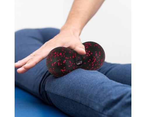 Масажний м'яч PowerPlay PP-4352 Epp foam peanut ball (d8х16cm) Чорно/Червоний (PP_4352_Red_8*16)